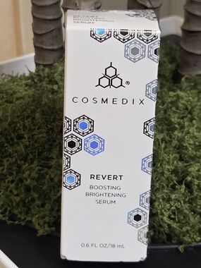 COSMEDIX Revert Boosting Brightening Serum 0.6 oz / 18 mL New